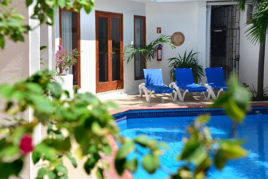 Hotel Club Yebo Playa del Carmen Luaran gambar